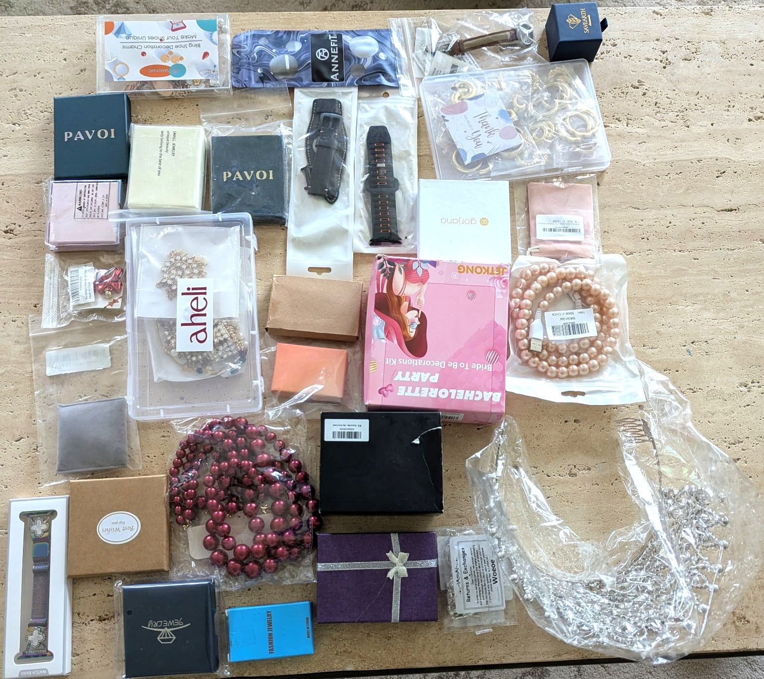 👑Trendy Amazon Jewelry & Accessories - Necklaces, Watch Bands, & Novelty Items (100 units) - Image 4