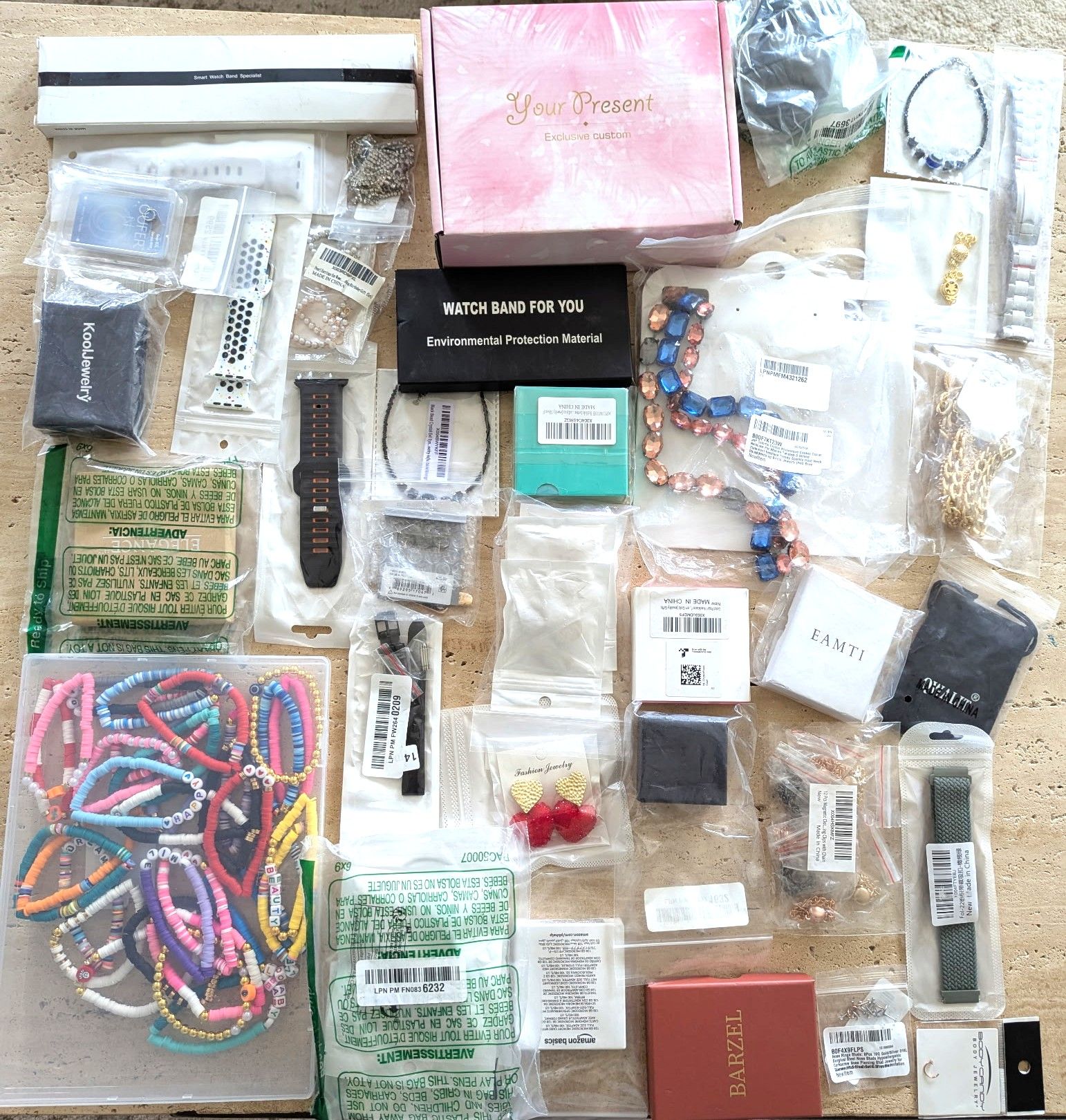👑Trendy Amazon Jewelry & Accessories - Necklaces, Watch Bands, & Novelty Items (100 units) - Image 3