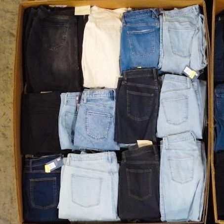 👖Target Jeans & Denim Wholesale Liquidation Pallet #6230 (300 units) - Image 8