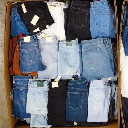 👖Target Jeans & Denim Wholesale Liquidation Pallet #6230 (300 units) - Image 12