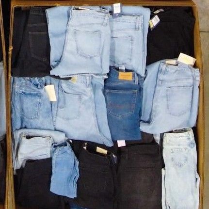 👖Target Jeans & Denim Wholesale Liquidation Pallet #6230 (300 units) - Image 15