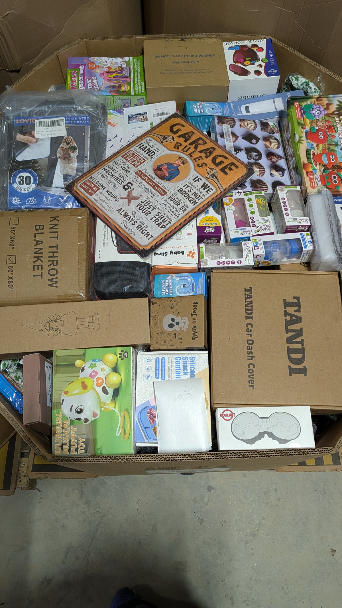 Amazon High-Piece-Count Liquidation Pallet (900 units)