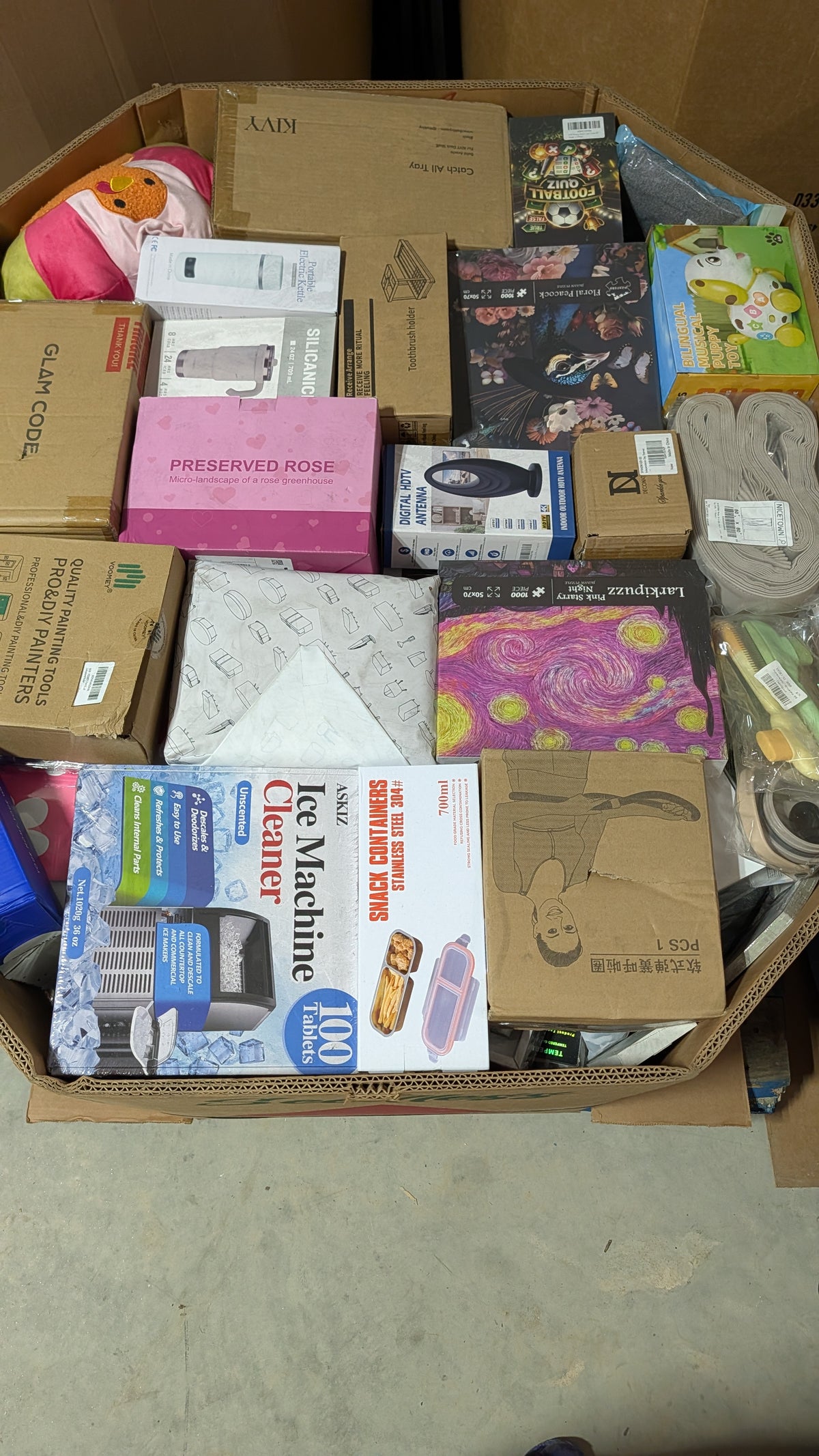Amazon High-Piece-Count Liquidation Pallet (900 units)