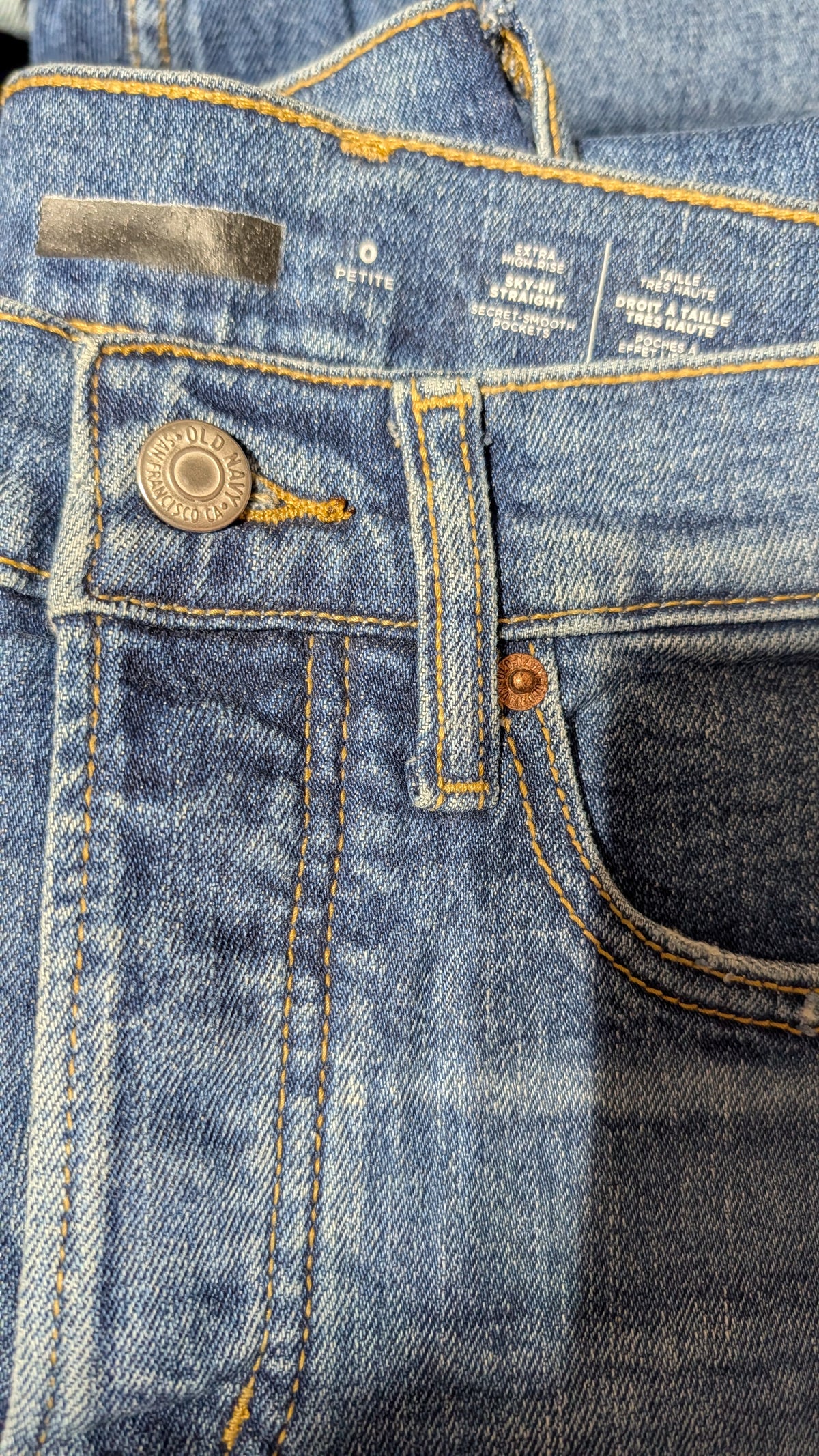 Women’s Brand-Name Denim Liquidation Closeout Pallet (300 Units)