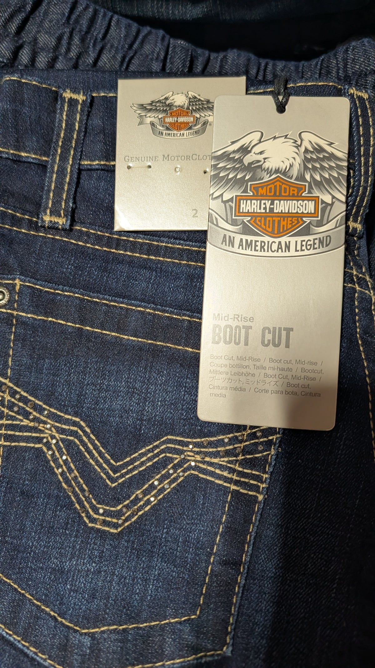 Women’s Brand-Name Denim Liquidation Closeout Pallet (300 Units)