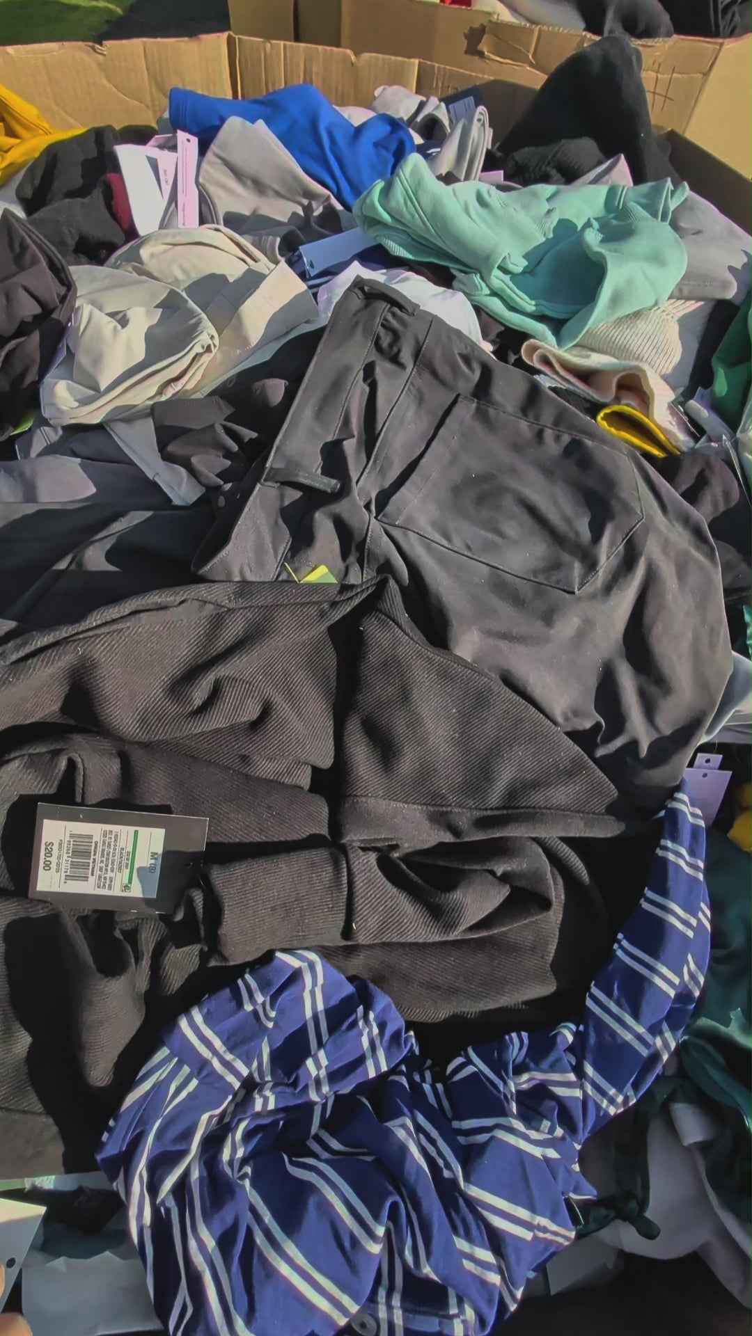 Load video: 👗Target Clothing Pallet - What You See Is What You Get #6563 (900 units)