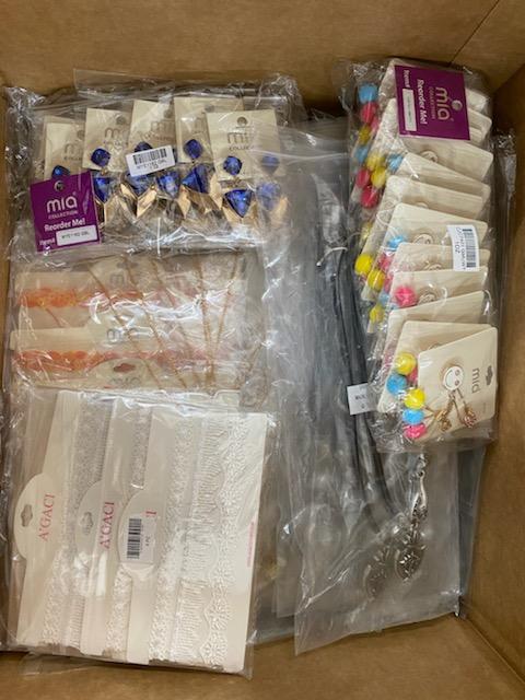 Goodwill Jewelry reseller Wholesale Liquidation 